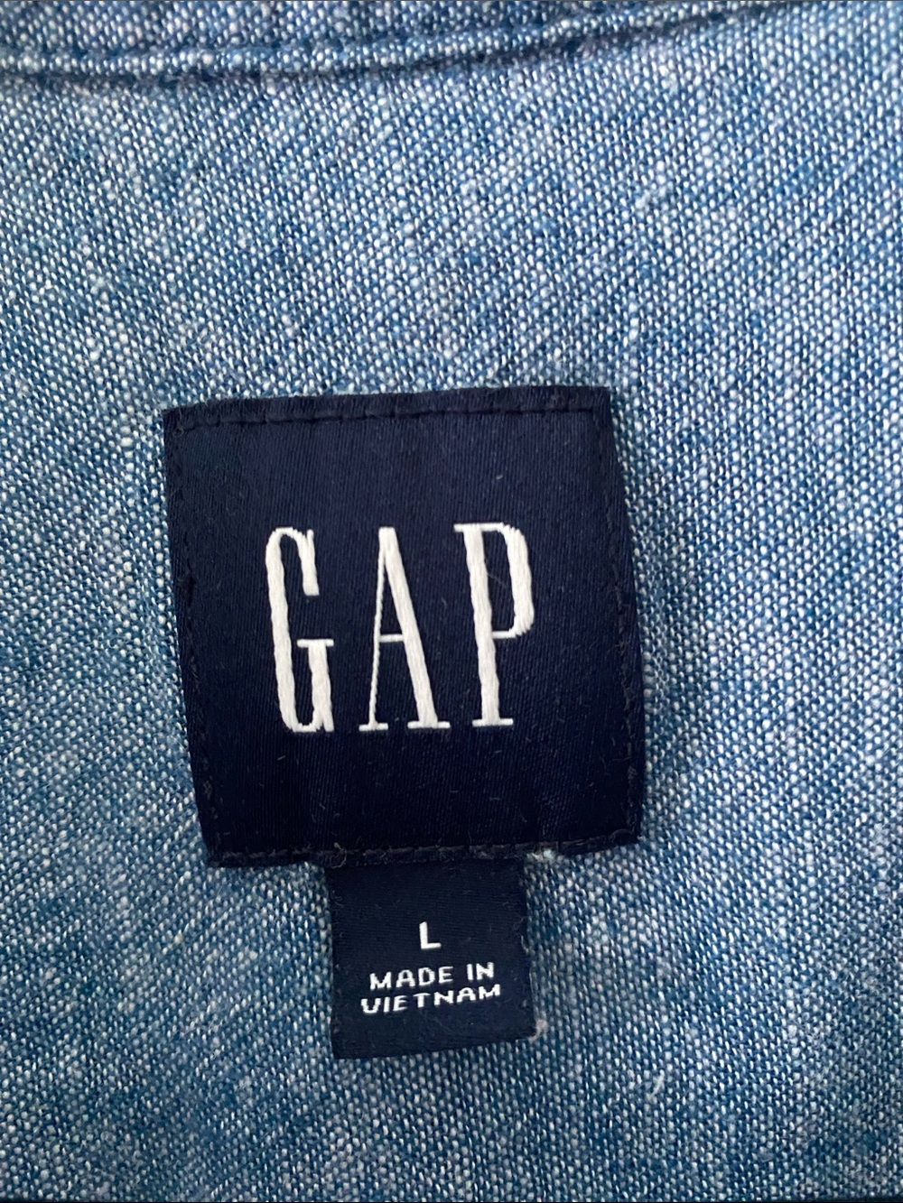 GAP Blue Linen-Blend Button-Down Shirt - Picture 2 of 5